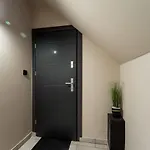 Perla Pienin Apartman *