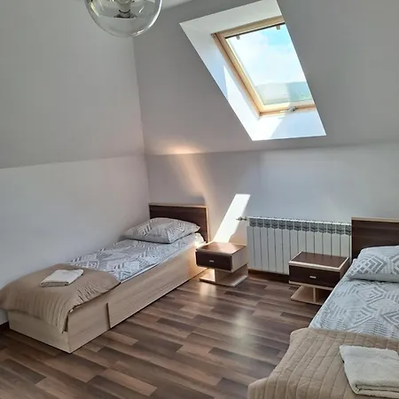 Apartament Perla Pienin Apartment