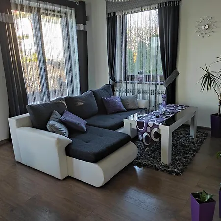 Apartament Perla Pienin Apartment *